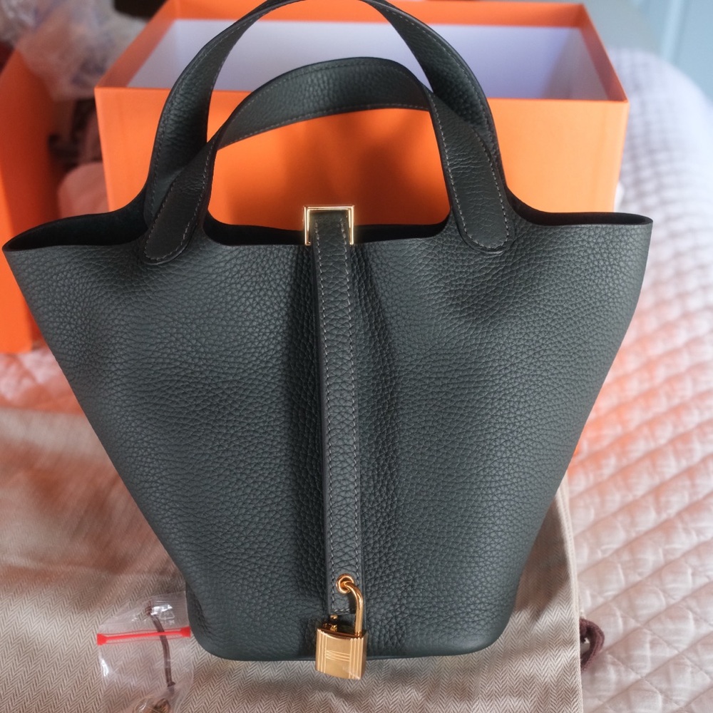 Hermes Picotin 18 Vert Grove in gold hardware